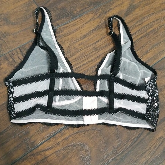 Bra - Picture 2 of 6